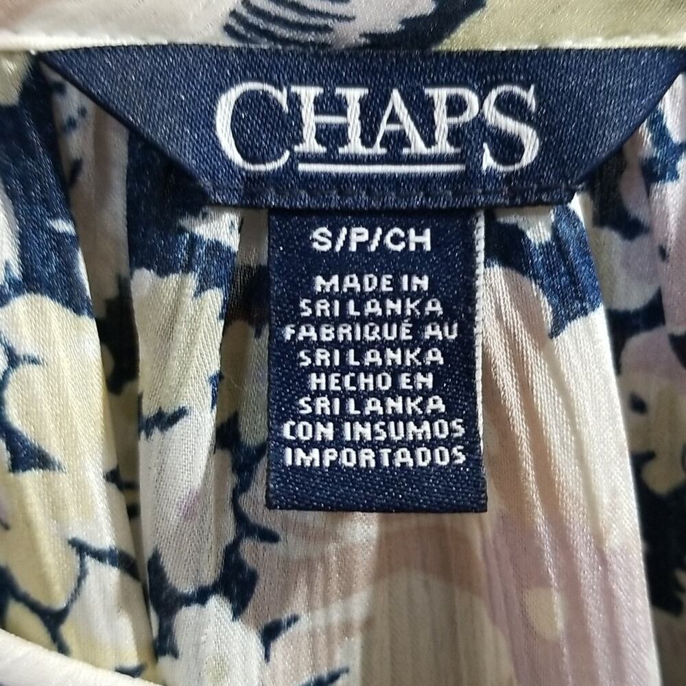 Chaps Top Womens Small Capri Navy & Pearl Floral Keyhole Bell-Sleeve - Picture 6 of 7